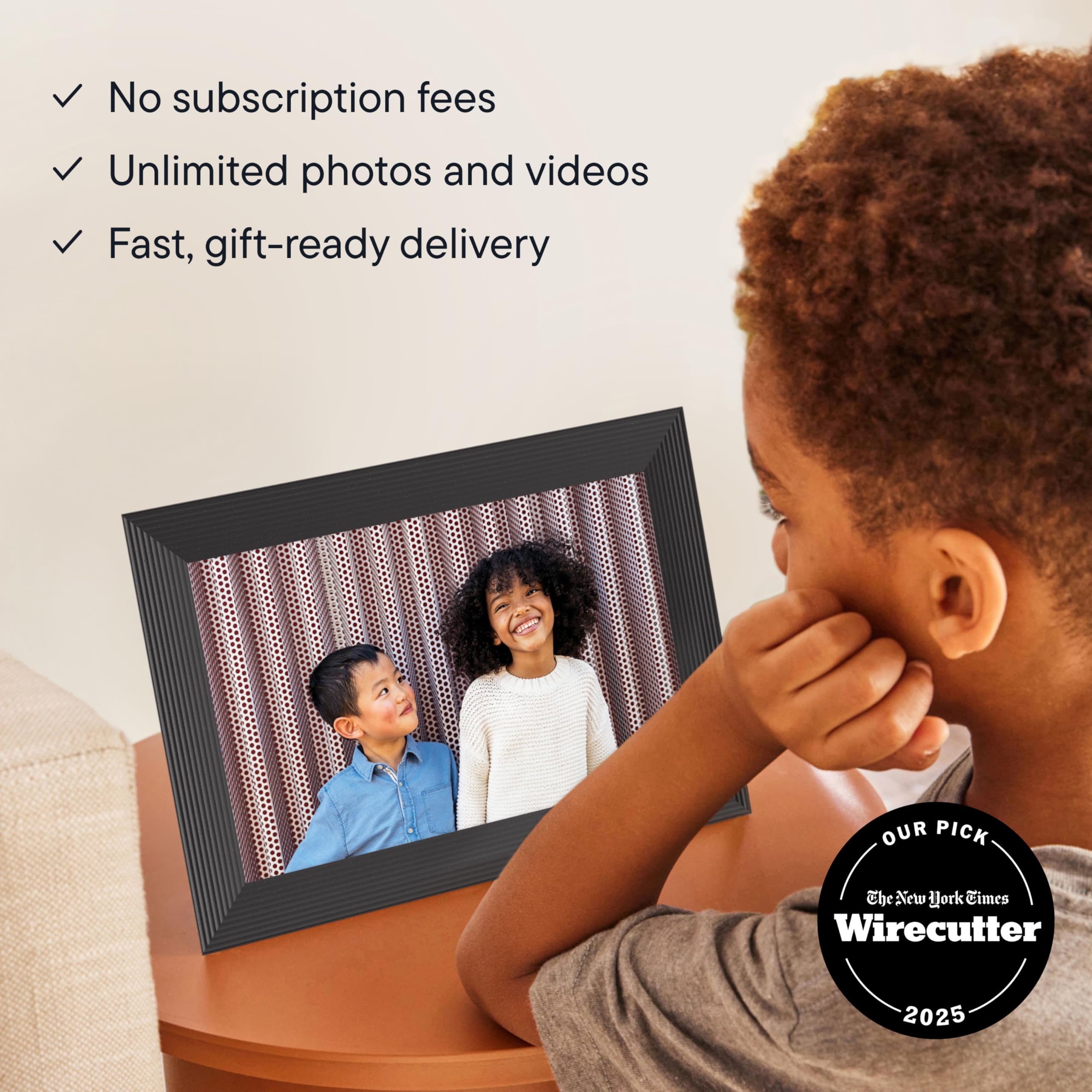 Aura Carver 10.1" HD Digital Picture Frame | Wirecutter's Best Digital Frame for Gifting | Send Photos Directly to Your Frame from Anywhere | Quick & Easy Setup Over WiFi | Unlimited Storage - Black